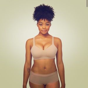 NWT Lululemon Hold True Bra 38C